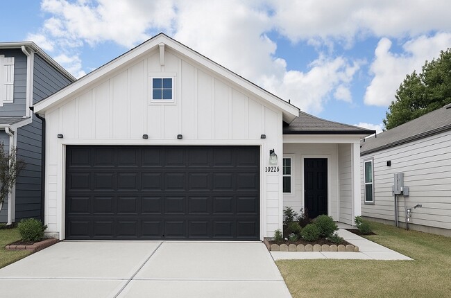 Primary Photo - 10226 Clearwick St