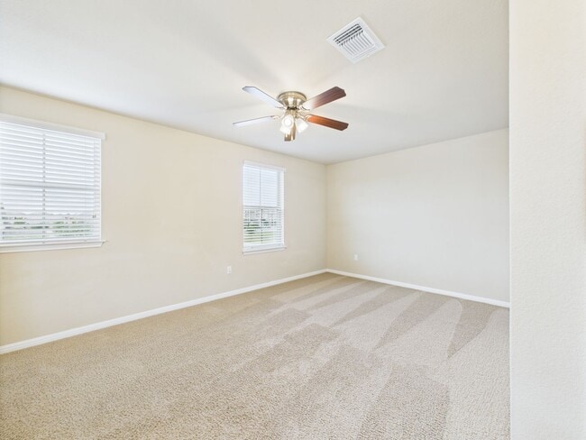 Building Photo - Connelly' Crossing   3 Bedroom Home