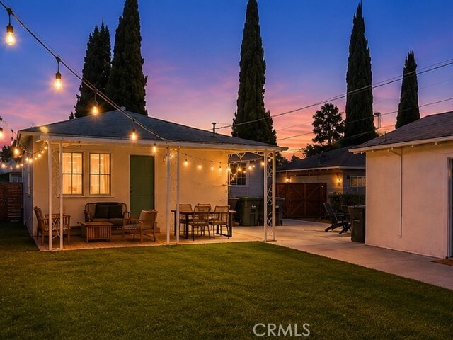 Building Photo - 4586 Sunnyside Dr