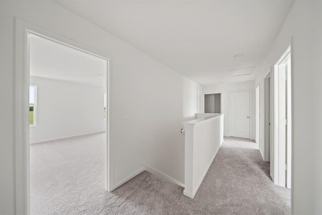 Building Photo - 8627 Vacek Xing Wy