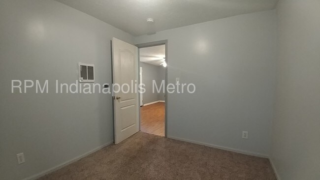 Building Photo - 1325 S Lynhurst Dr