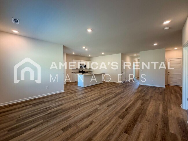 Building Photo - New Construction Home for Rent in Owens Cross Roads, AL!