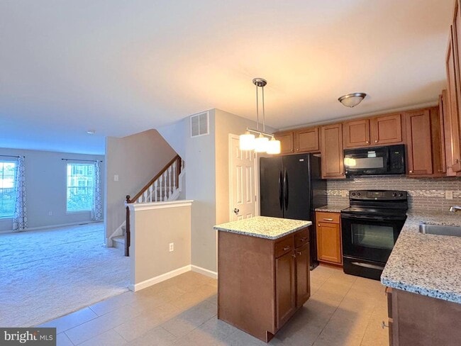 Building Photo - 354 N Barrington Ct