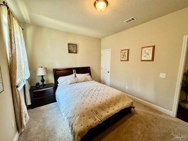 Building Photo - 9993 Boxelder Blvd