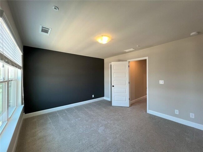 Building Photo - 1755 Prelude Pte