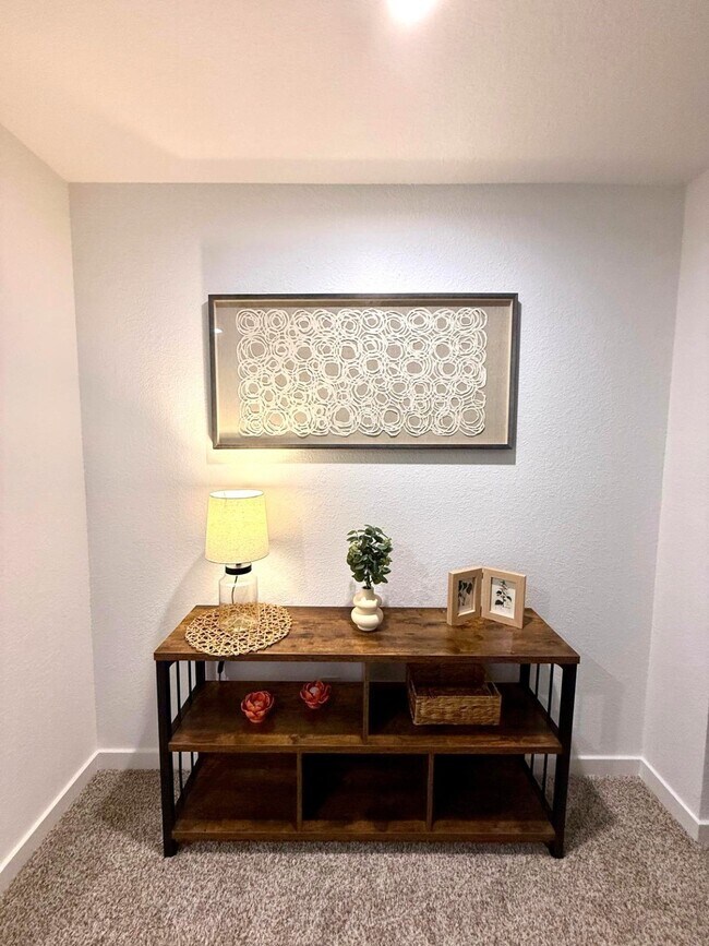 Building Photo - 12308 Greenwood St