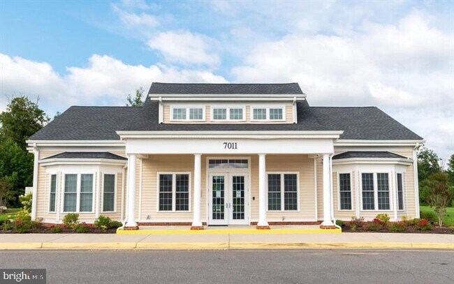 Building Photo - 8439 Devries Ln