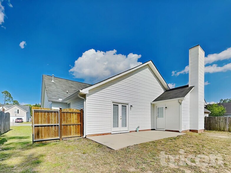 Building Photo - 408 Ruddy Duck Ct