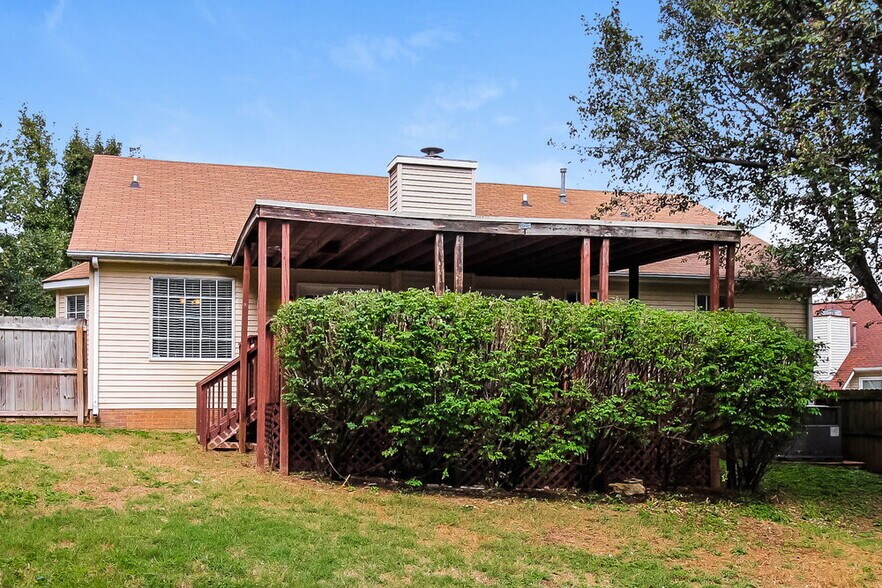 Building Photo - 1625 Celebration Way