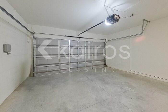 Building Photo - 32154 Katelin Cir