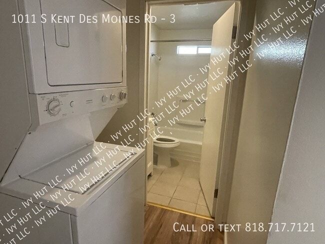 Building Photo - 1011 Kent Des Moines Rd