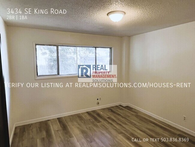 Building Photo - 3434 SE King Rd