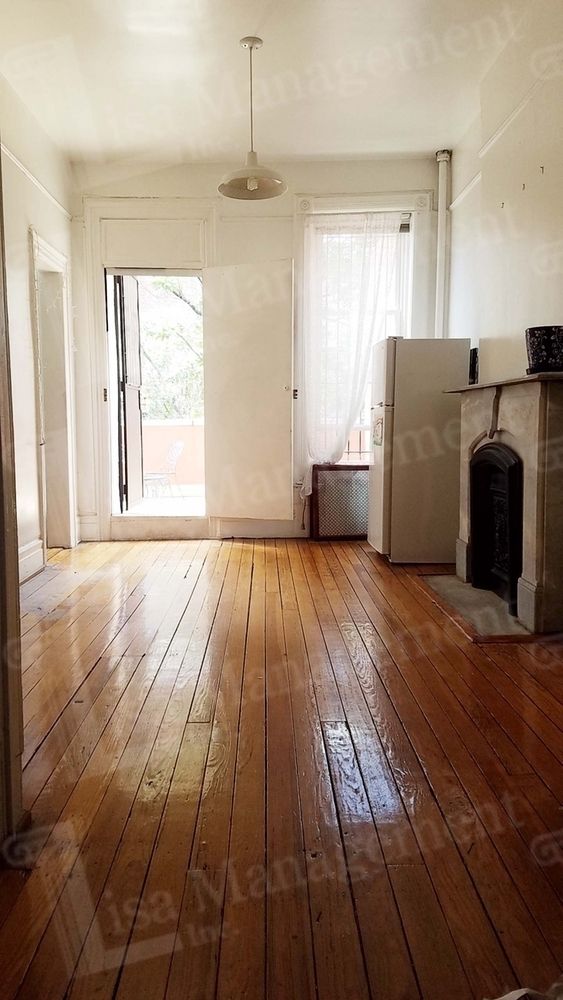 Building Photo - 1700 Lexington Ave