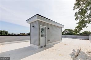 Building Photo - 2306 N Fairhill St