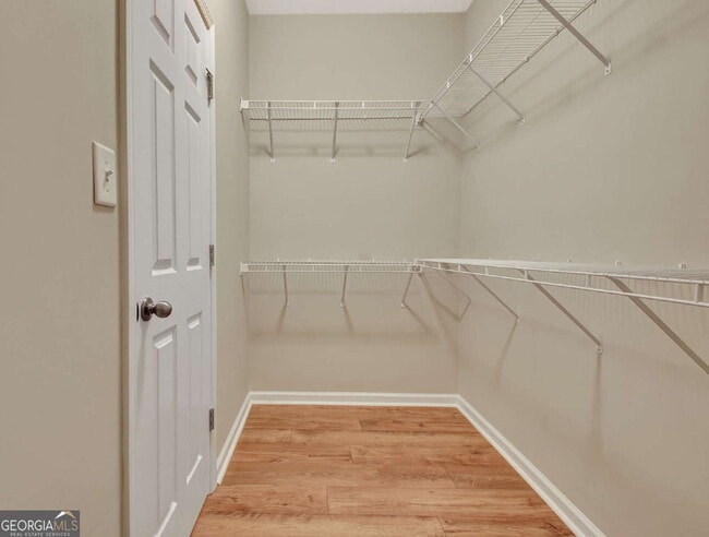 Building Photo - 113 Macalester Dr