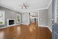 Building Photo - 415 Van Buren St