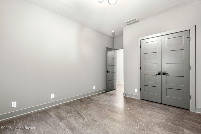 Building Photo - 11308 Peppermint St