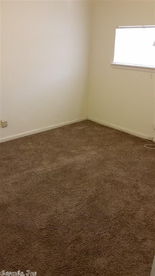 Building Photo - 200 N Fillmore St