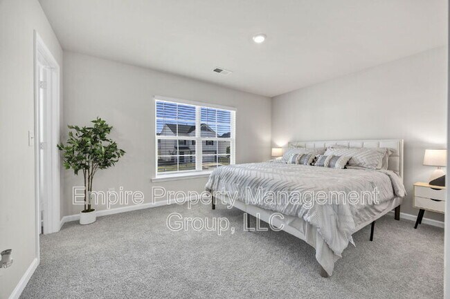 Building Photo - 706 Common Widgeon Wy