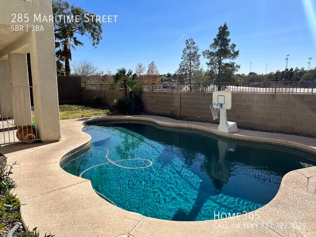 Building Photo - Wonderful Home in Gated Neighborhood!