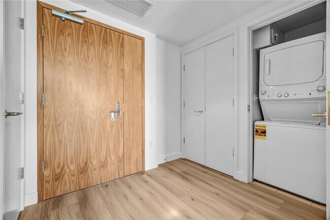 Building Photo - 3131 Michelson Dr