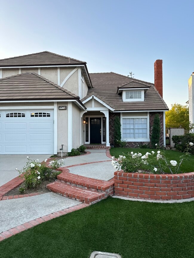Building Photo - 6245 E Allison Cir