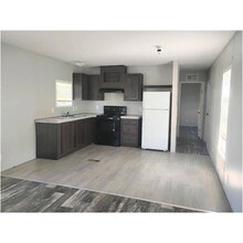 Building Photo - 1521 Nancys Dr