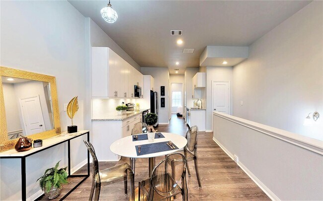 Building Photo - 4924 Paradigm Ln