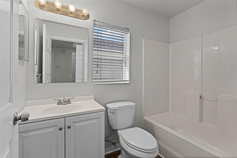 Building Photo - 11045 Golden Silence Dr