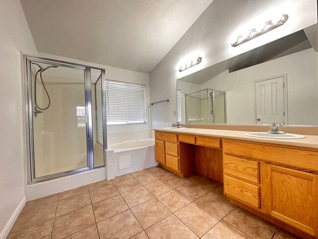 Building Photo - Great Lehi Home Now Available!