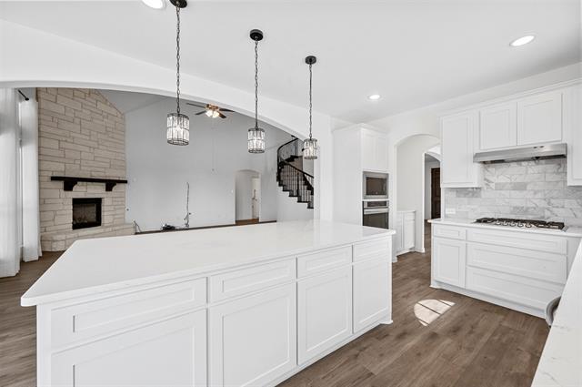 Building Photo - 809 Blue Heron Dr