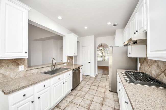 Building Photo - 3014 Northshire Ct