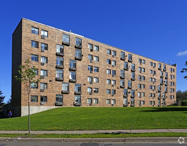 Building Photo - Lewis Park Apartments