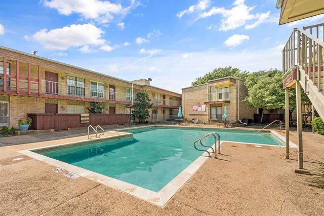 Building Photo - 5924 Birchbrook Dr