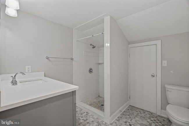 Building Photo - 1515 Butler Pike