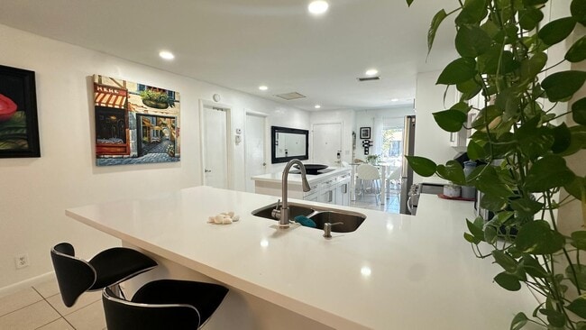 Building Photo - 5778 Phoenix Palm Ct