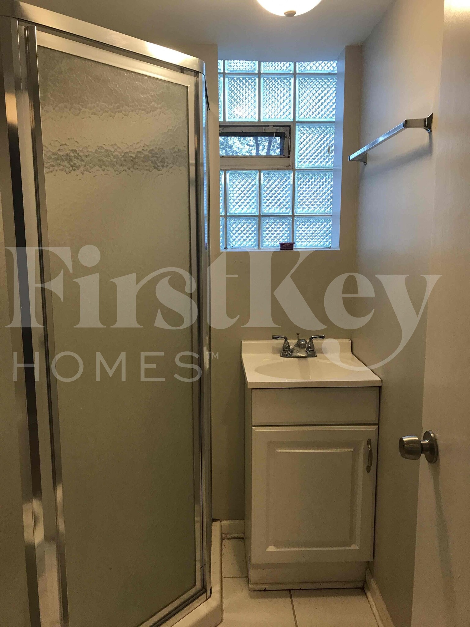 Building Photo - 13329 S Mackinaw Ave