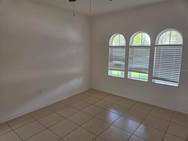 Building Photo - 3872 Carrick Bend Dr