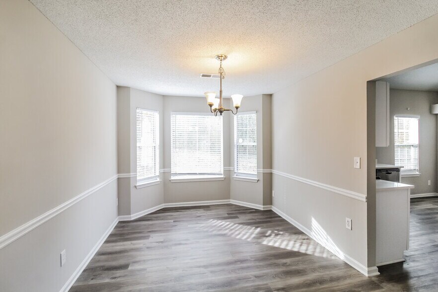 Building Photo - 4341 Ward Bluff Ct