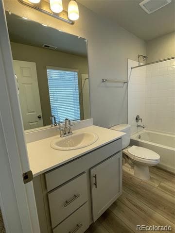 Building Photo - 2310 Shoshone Pl