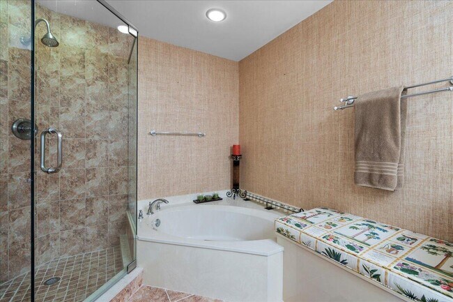 Building Photo - 2379 Treasure Isle Dr