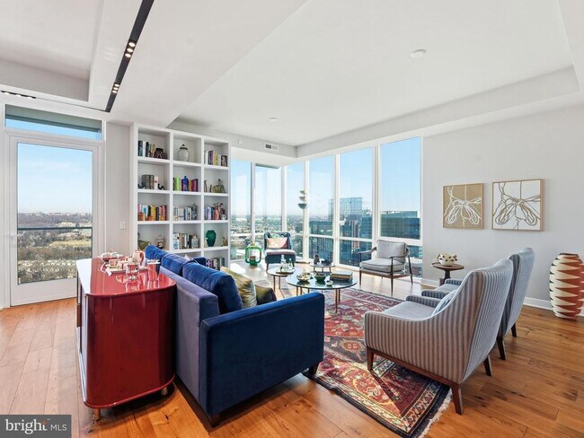 Building Photo - 1781 N Pierce St