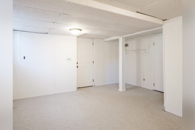 Building Photo - 2014 23rd St NW