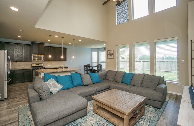 Building Photo - 9506 Bonbrook Bend Ln