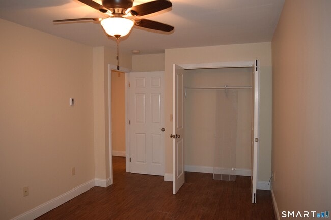 Building Photo - 47 Quassuk Rd