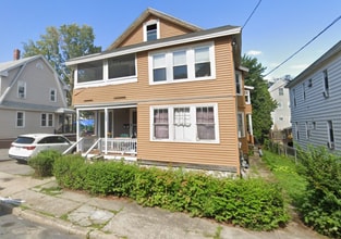 Building Photo - 117 Perry Ave