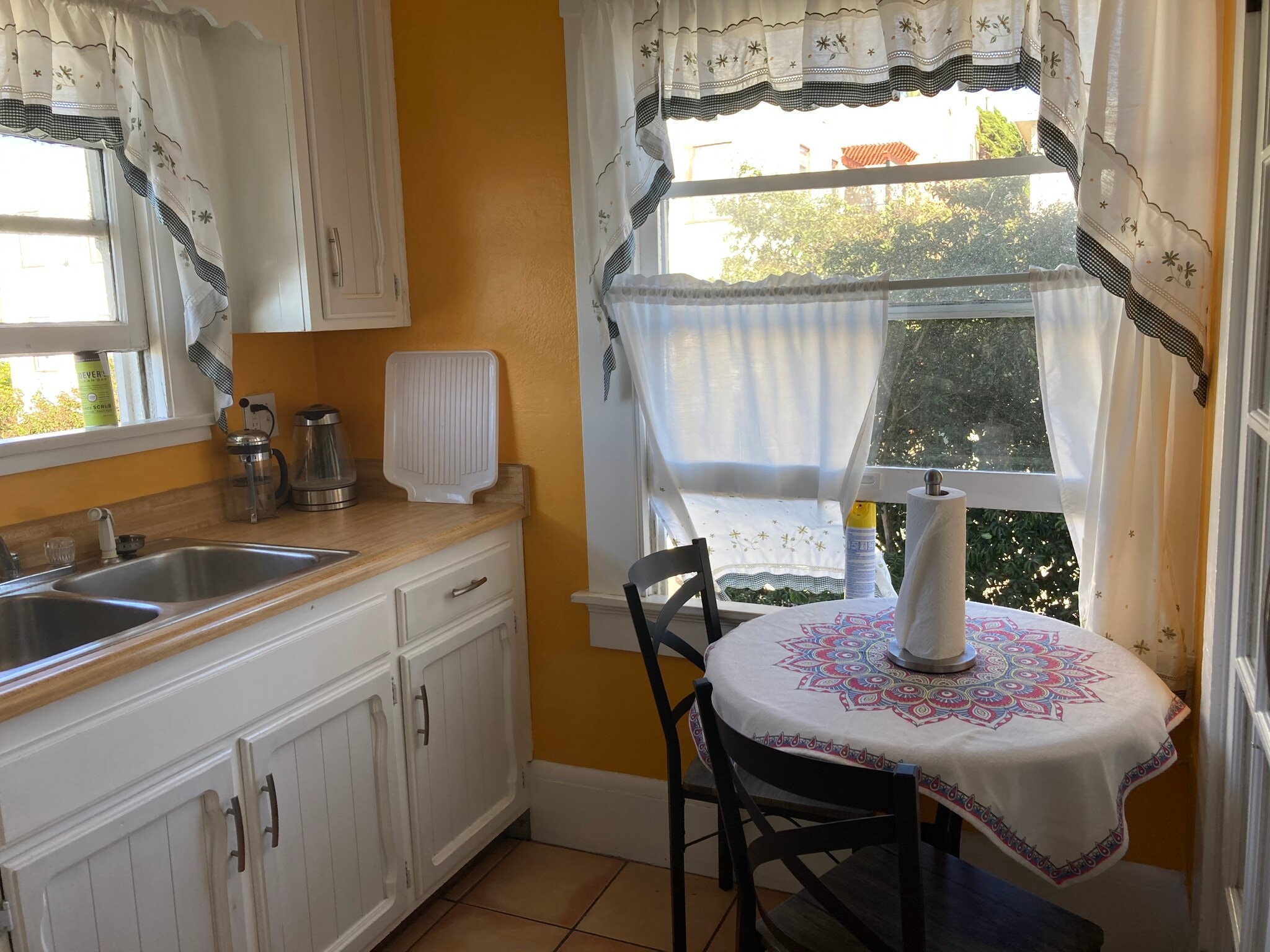 Building Photo - 1044 23rd St