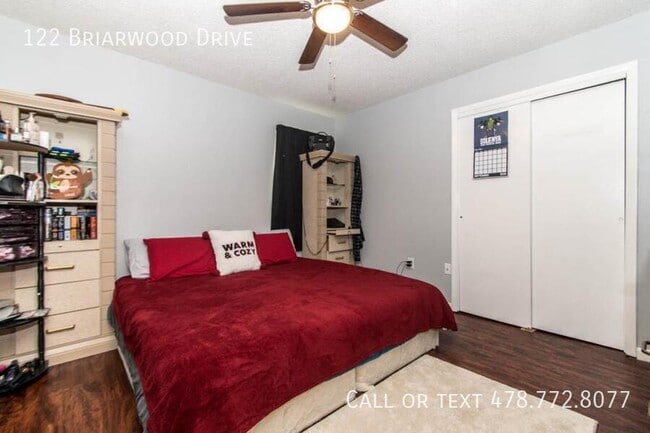 Building Photo - 122 Briarwood Dr