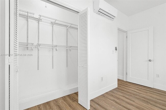 Building Photo - 319 80th St