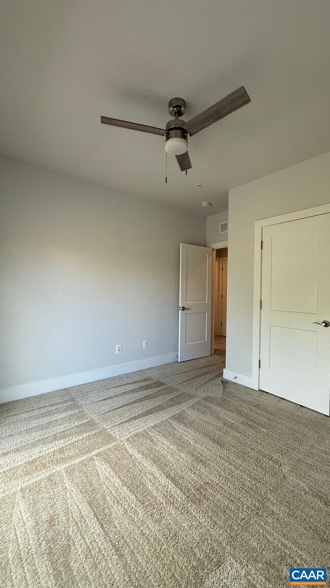 Building Photo - 608 Noush Ct